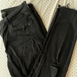Old Navy Rockstar Distressed Skinny Jeans